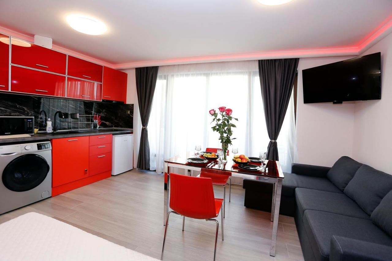 Deluxe 2 Studios City Center Burgas City Exterior foto