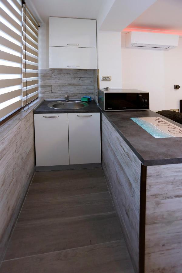 Deluxe 2 Studios City Center Burgas City Exterior foto